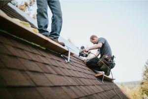 General Contractor Installing New Roof